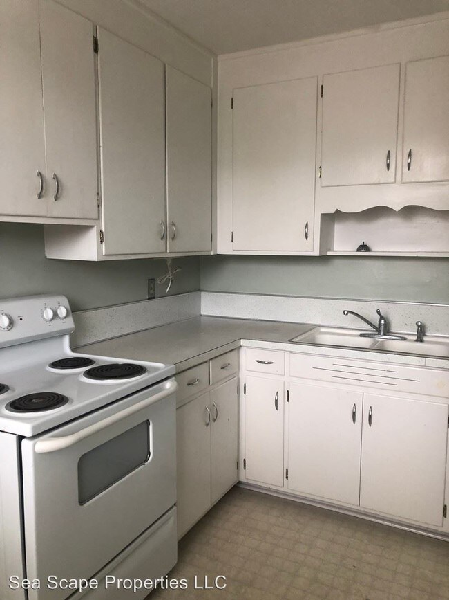 2940 Oleander Dr-Unit -Unit A11 in Wilmington, NC - Building Photo - Building Photo