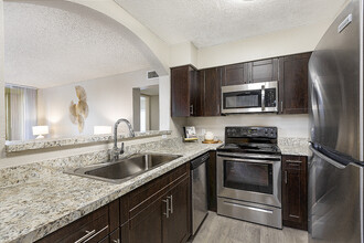 Mosaic in Coral Springs, FL - Building Photo - Building Photo