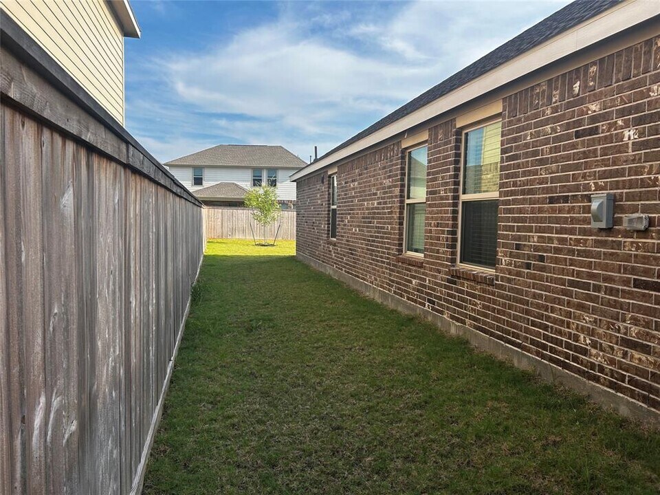 21927 Citrus Grove Ct in Cypress, TX - Building Photo