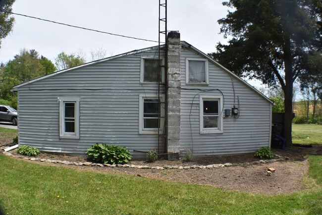 property at 20 Dietz Rd