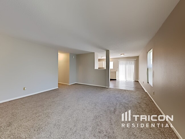 7621 Mansfield Way in Ingalls, IN - Building Photo - Building Photo