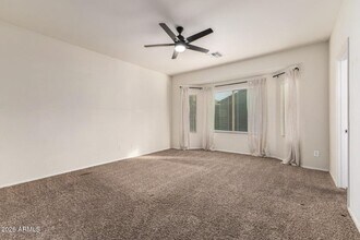 5809 W Euclid Ave in Phoenix, AZ - Building Photo - Building Photo