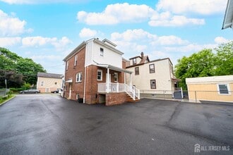 351 Somerset St in New Brunswick, NJ - Building Photo - Building Photo