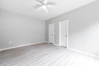 16985 Glenheath St in Montgomery, TX - Building Photo - Building Photo