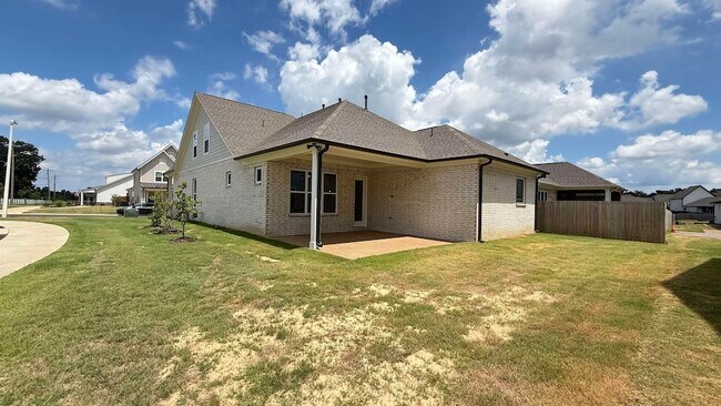 11267 Jamison Wds Dr E in Arlington, TN - Building Photo - Building Photo