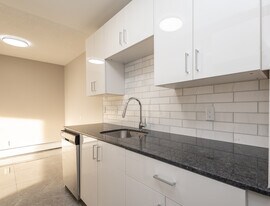 Auburn in Edmonton, AB - Building Photo