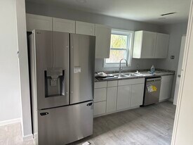 638 Cashew St in Charleston, SC - Building Photo