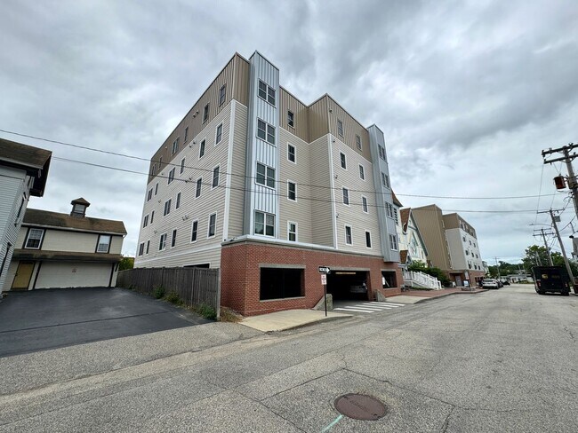16 Cutts Ave. in Austin, TX - Building Photo - Building Photo