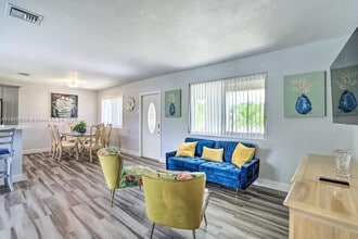 14310 NW 12th Ave in Miami, FL - Building Photo - Building Photo