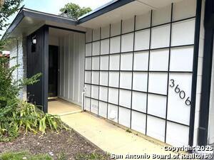3606 Versailles Dr in San Antonio, TX - Building Photo - Building Photo