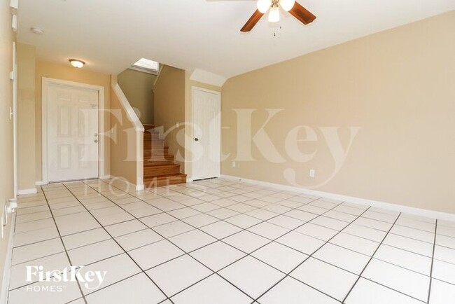 17395 Dumont Dr in Ft. Myers, FL - Building Photo - Building Photo