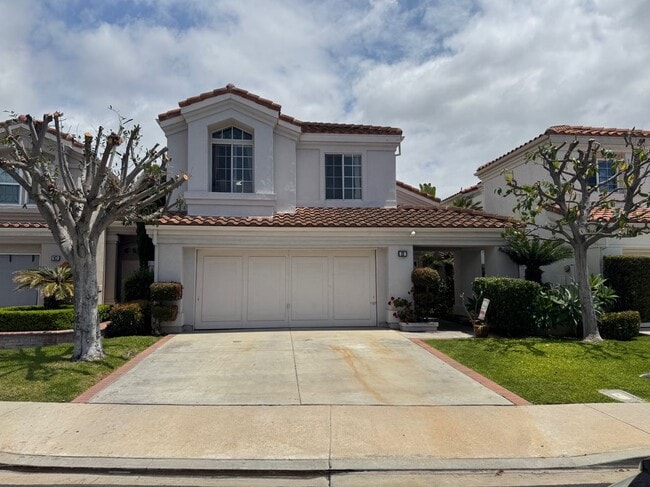 property at 8 Bormes
