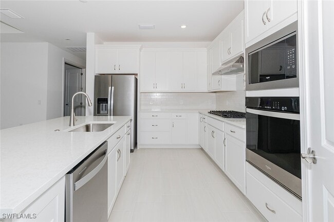 property at 1954 Fresno Ave