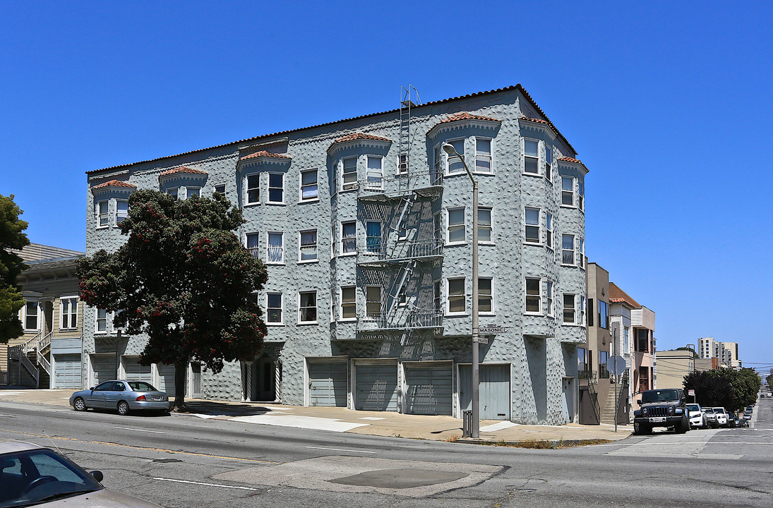 450 Masonic Ave in San Francisco, CA - Building Photo