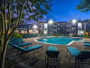 Carrington Park at Stone Terrace Apartments in Murfreesboro, TN - Foto de edificio - Building Photo