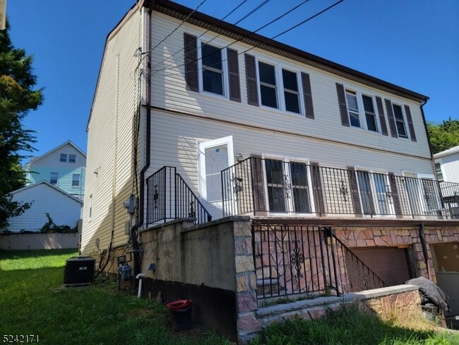 property at 15 Newton Pl