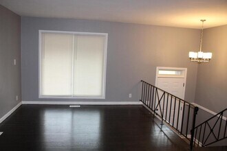 8511 E 91 St in Kansas City, MO - Building Photo - Building Photo