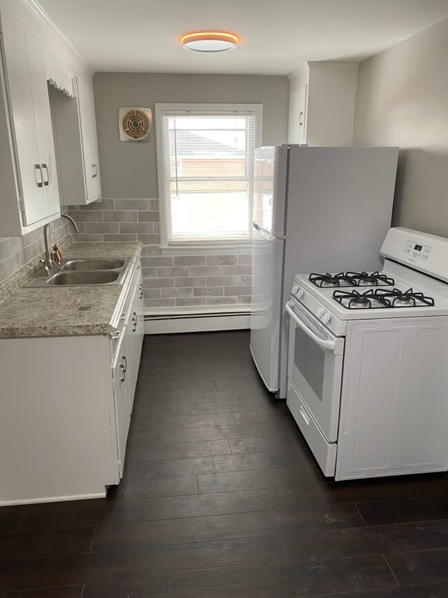 6062 Transit Rd, Unit 3 in Depew, NY - Building Photo - Building Photo