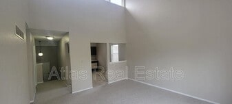 17204-17206 E 48th Terrace S