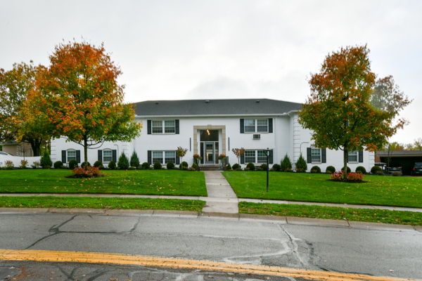 30 Poinciana Dr in Dayton, OH - Foto de edificio