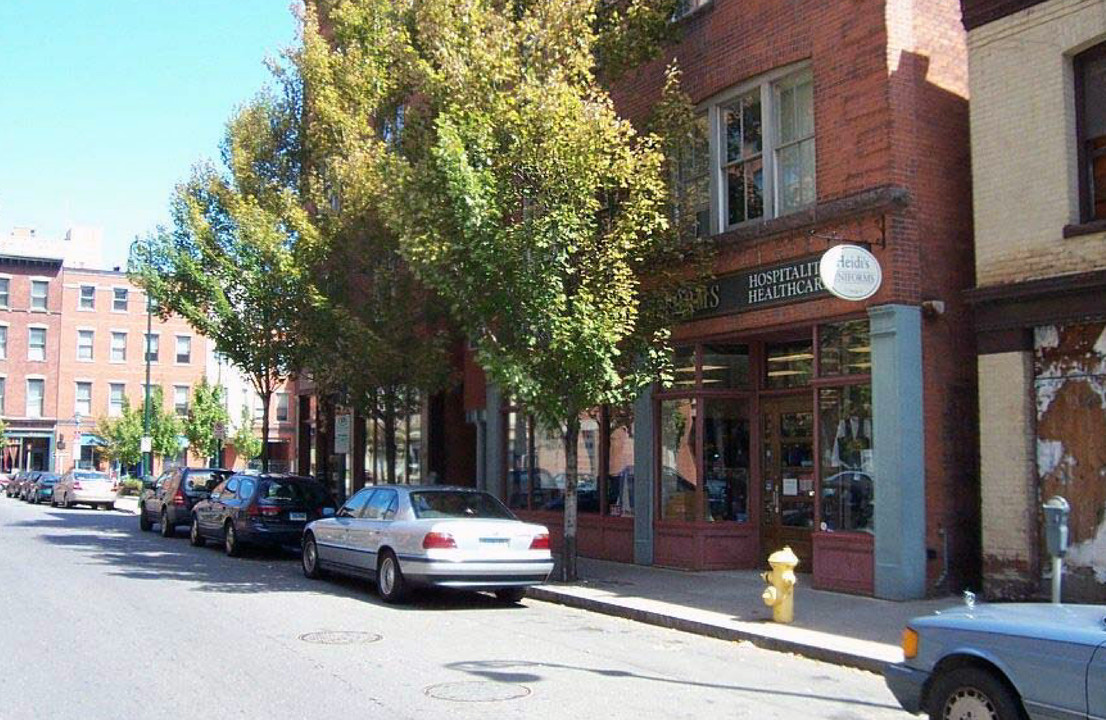 Traders Block in New Haven, CT - Building Photo