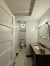 118 Baltimore St, Unit 3 in Hartford, CT - Foto de edificio - Building Photo