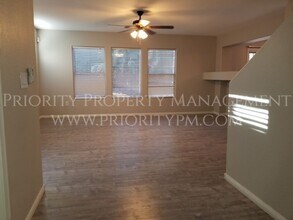 6525 Cape Petrel St in North Las Vegas, NV - Building Photo - Building Photo