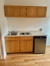 822 Beacon St, Unit 3 in Boston, MA - Foto de edificio - Building Photo