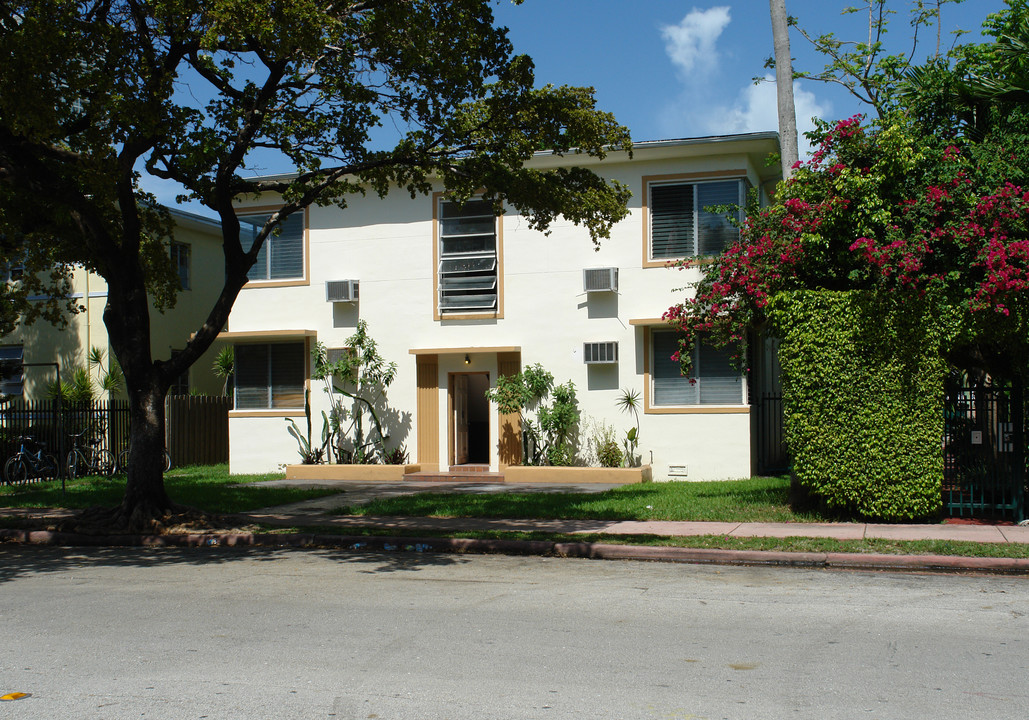 620 Michigan Ave in Miami Beach, FL - Building Photo