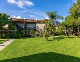 5234 NE 6th Ave in Fort Lauderdale, FL - Building Photo - Building Photo