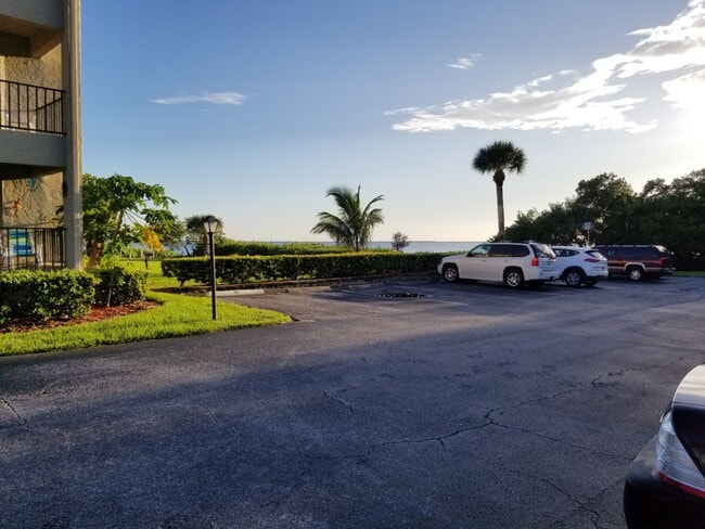 property at 1723 Gulf Rd