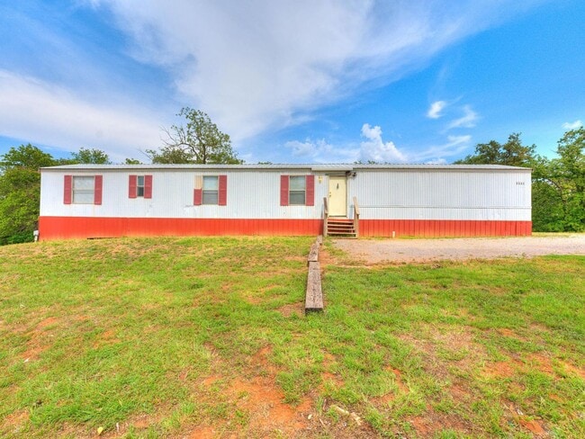 property at 7351 142nd St