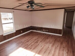 36 Misty Mountain Way in Candler, NC - Building Photo - Building Photo