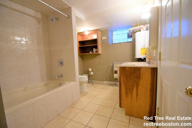 property at 17 Holman St
