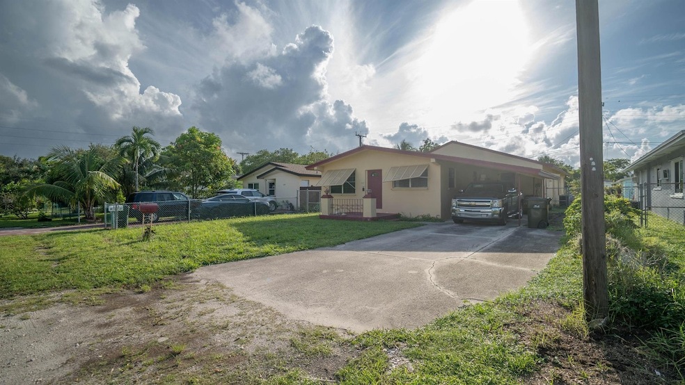 222 NW 7th Ave, Unit AUCPCM in Delray Beach, FL - Building Photo