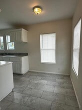 101 W 8th St in Weslaco, TX - Building Photo - Building Photo