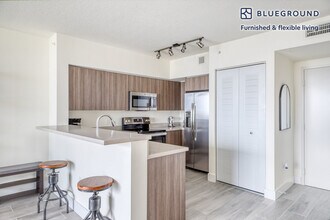 1000 NW 7th St-Unit -FL10-ID47 in Miami, FL - Building Photo - Building Photo