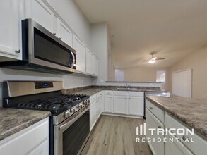 16641 N 169th Ave in Surprise, AZ - Building Photo - Building Photo