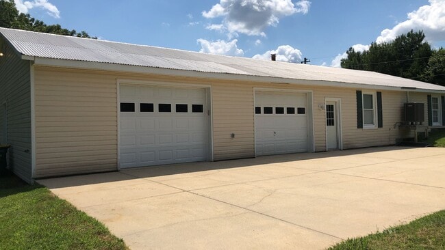 20310 Janeen Ln in Park Hall, MD - Building Photo - Building Photo