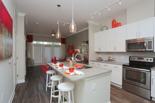 Reserve Decatur Apartments in Decatur, GA - Building Photo