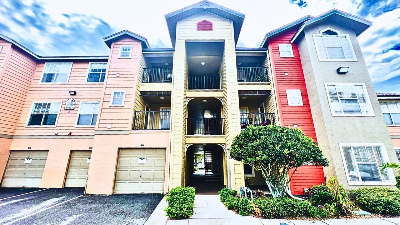 2200 Key W Ct in Kissimmee, FL - Building Photo