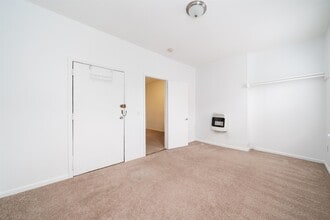 434 Central Ave in Jersey City, NJ - Building Photo - Building Photo