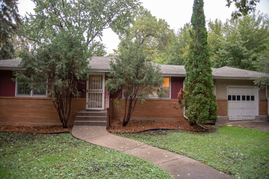 1911 Talmage Ave SE in Minneapolis, MN - Building Photo