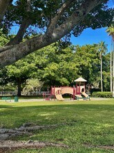 485 SW 113th Way in Pembroke Pines, FL - Building Photo - Building Photo