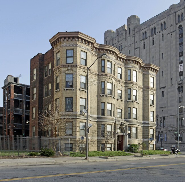 Ansonia Apartments in Detroit, MI - Building Photo - Building Photo