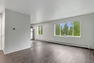 3404 Thompson Ave in Anchorage, AK - Building Photo - Building Photo