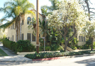 1524 Myra in Los Angeles, CA - Building Photo - Building Photo