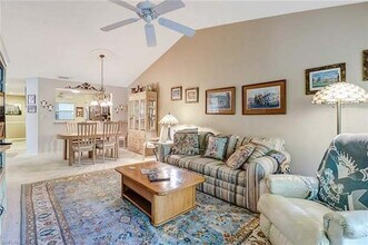 745 Landover Cir in Naples, FL - Building Photo - Building Photo