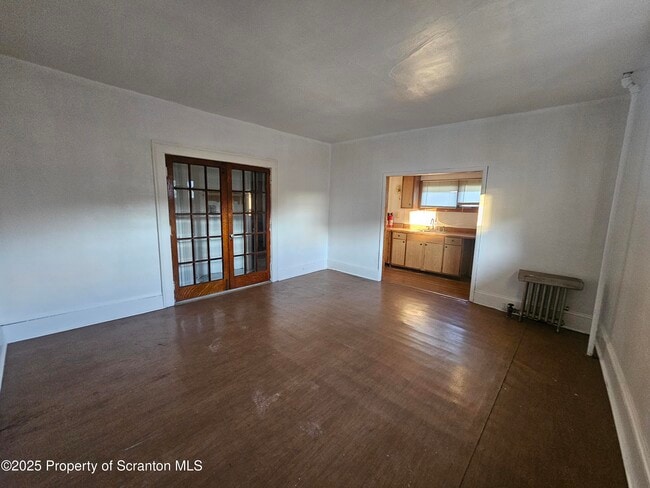 property at 423 E Lackawanna Ave