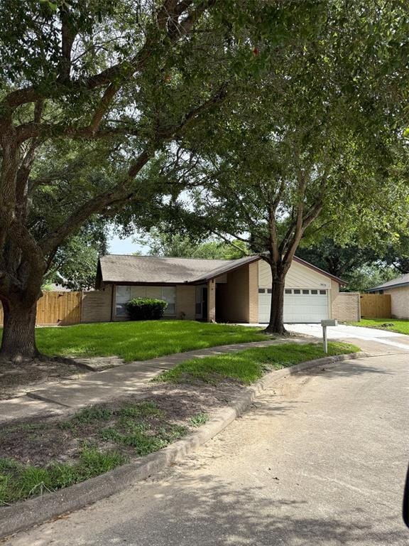property at 5613 Countryaire St